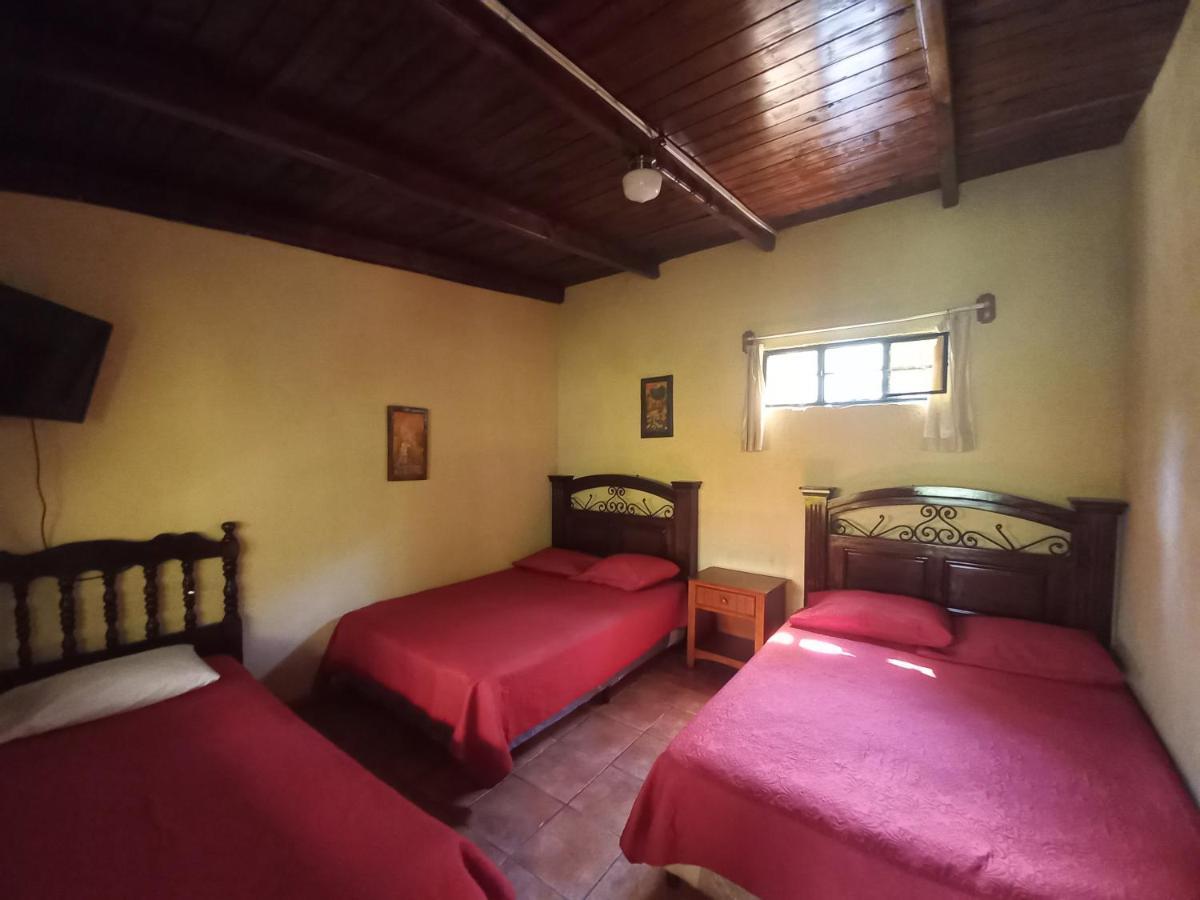Hotel Y Bungalows Ecologicos Marcelo ซานติอาโก อาติตลัน ภายนอก รูปภาพ